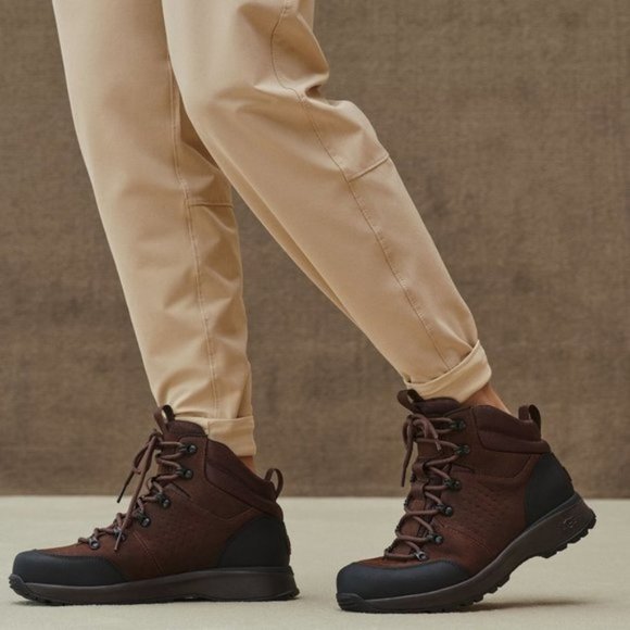 UGG Emmett Mid Men's Boot - Picture 1 of 7